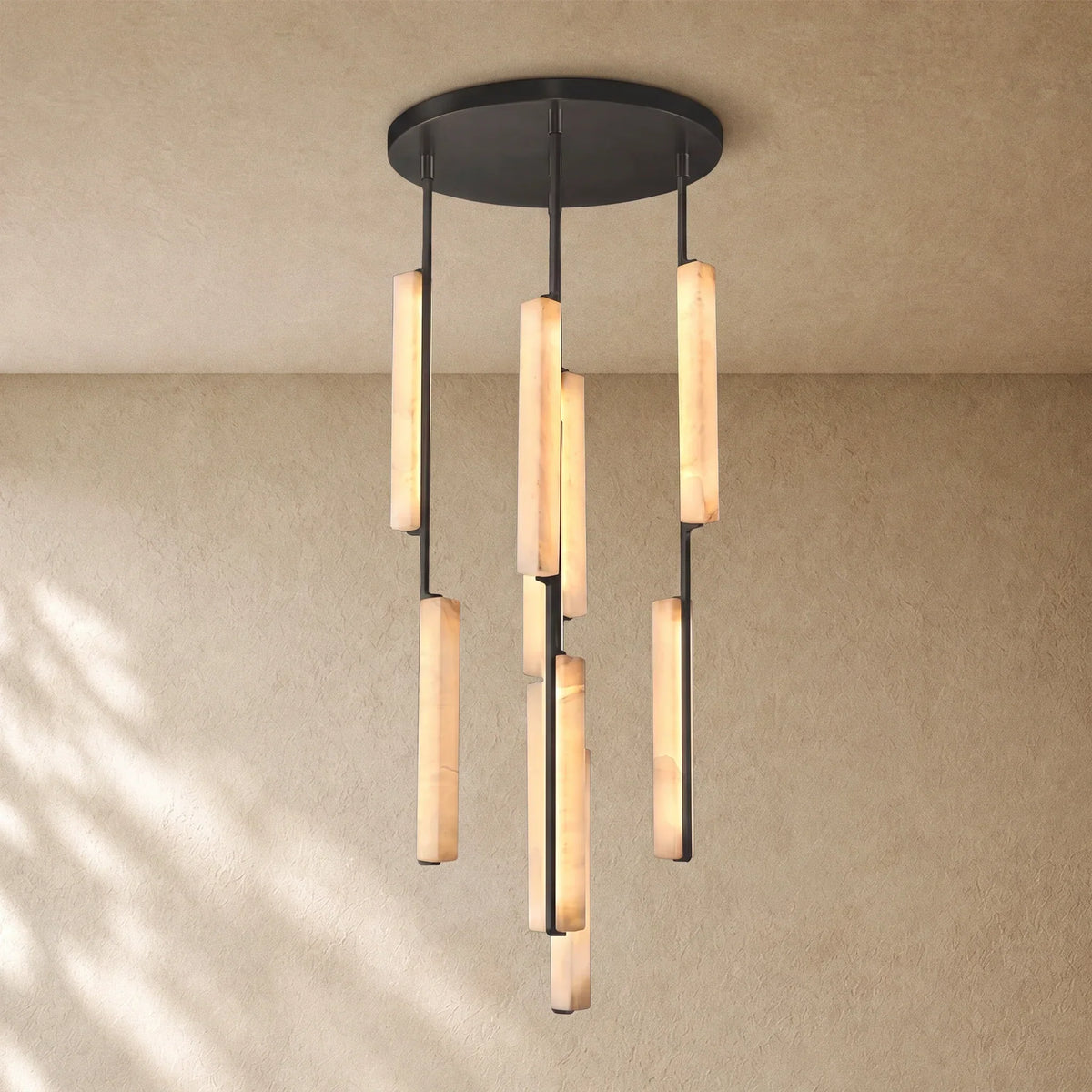 Audubom Alabaster Round Chandelier - 24’’ / Bronze / Classic