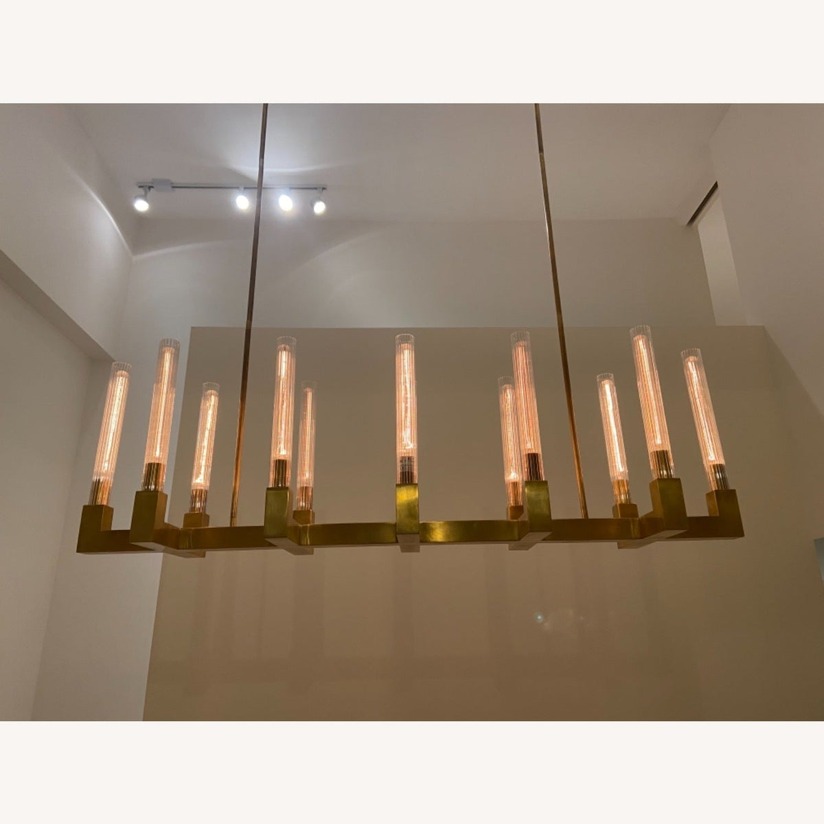 Bannele Linear Chandelier - briglamps