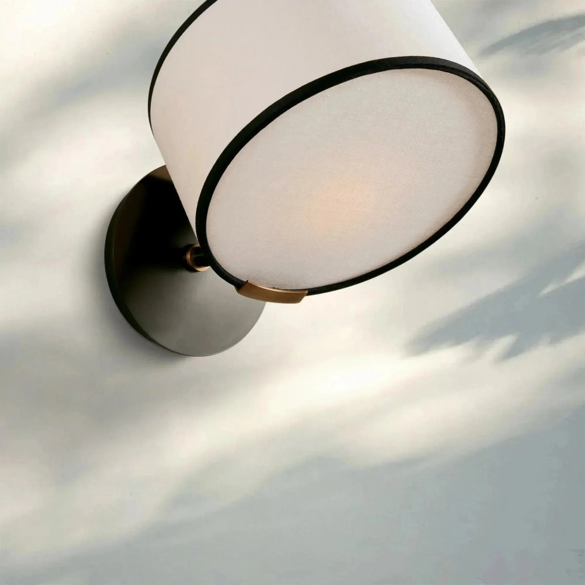 Daphne Sconce - Brig Lighting