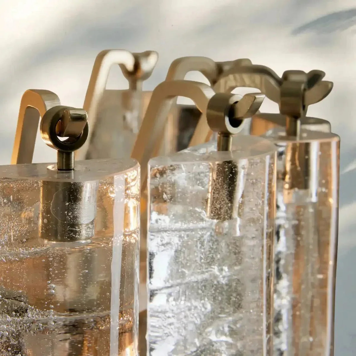 Neve Sconce - briglamps