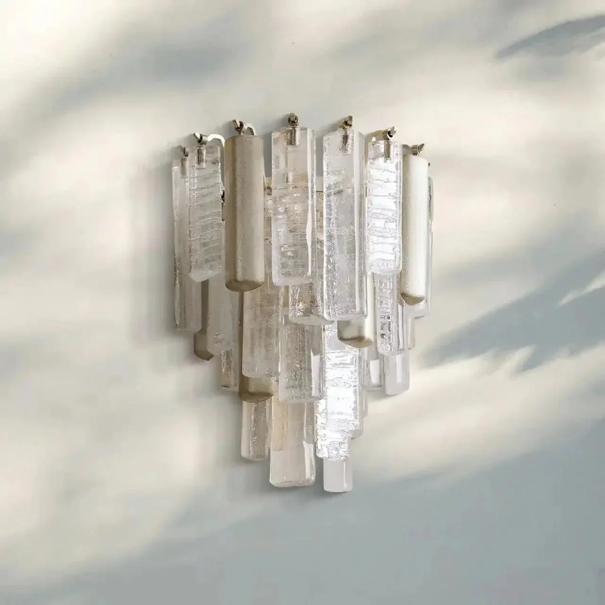 Neve Sconce - briglamps