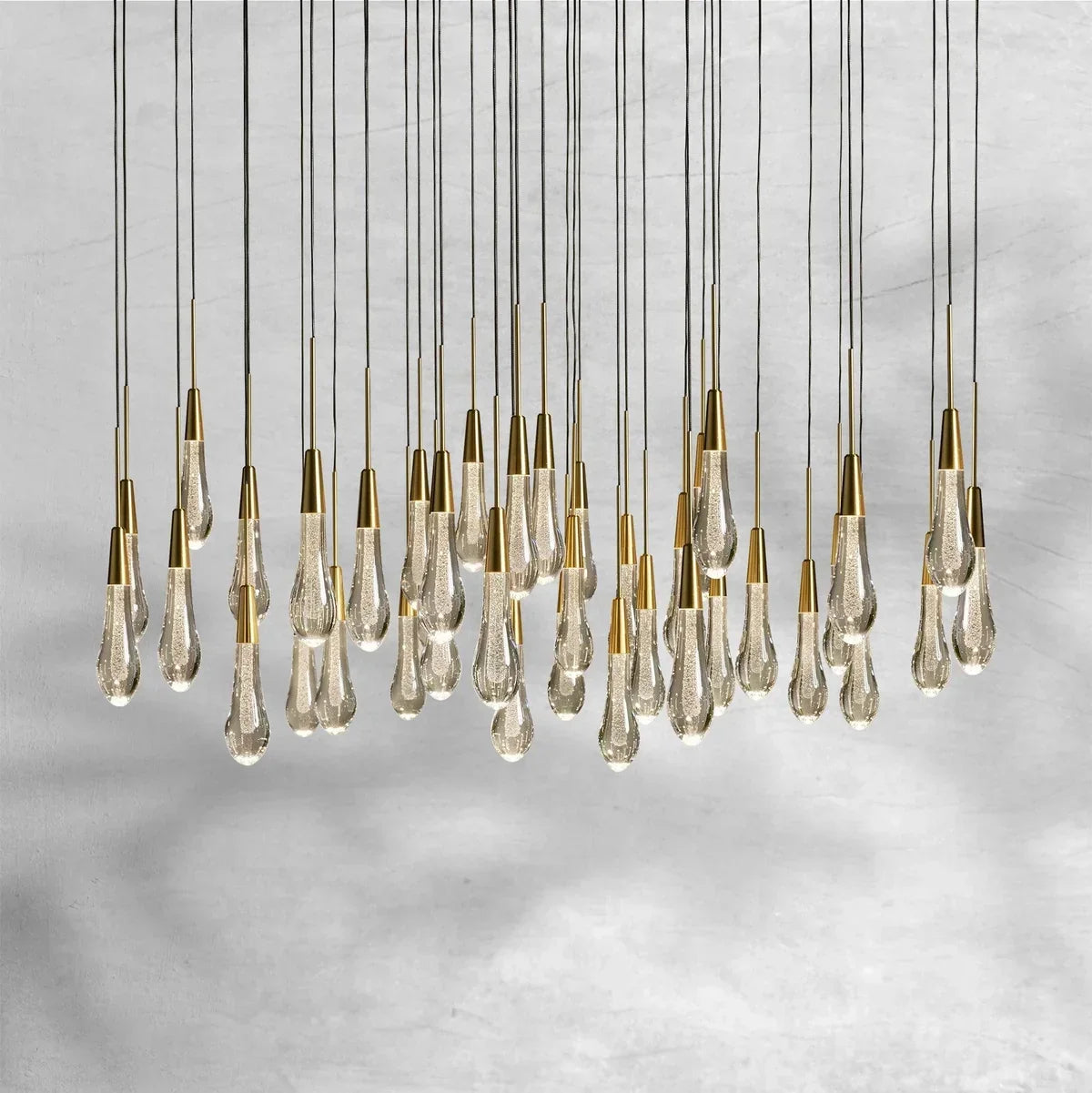 Soltaire Round Chandelier 17" 24" 36“ 58“