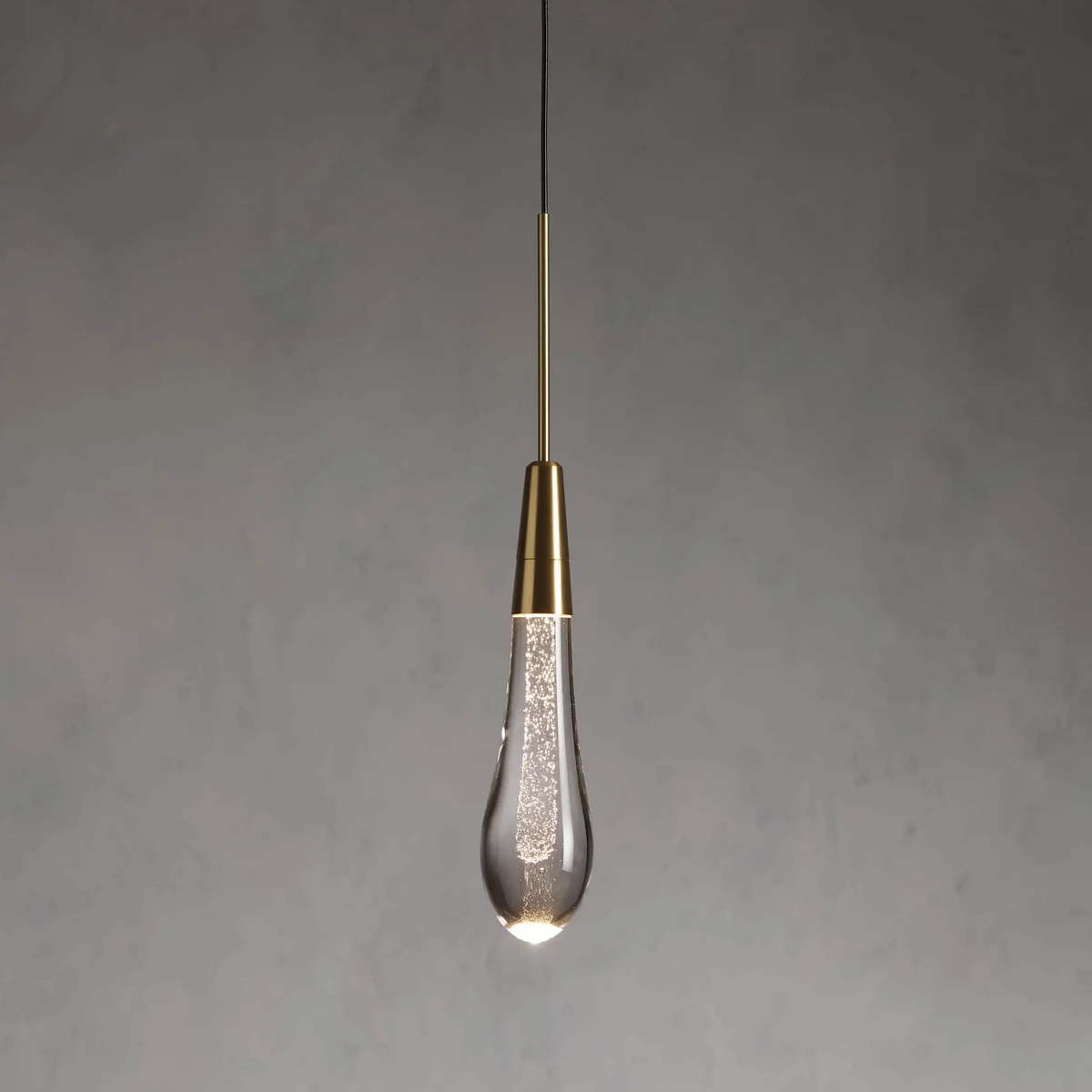 Soltaire Modern Pendant 13"H - briglamps