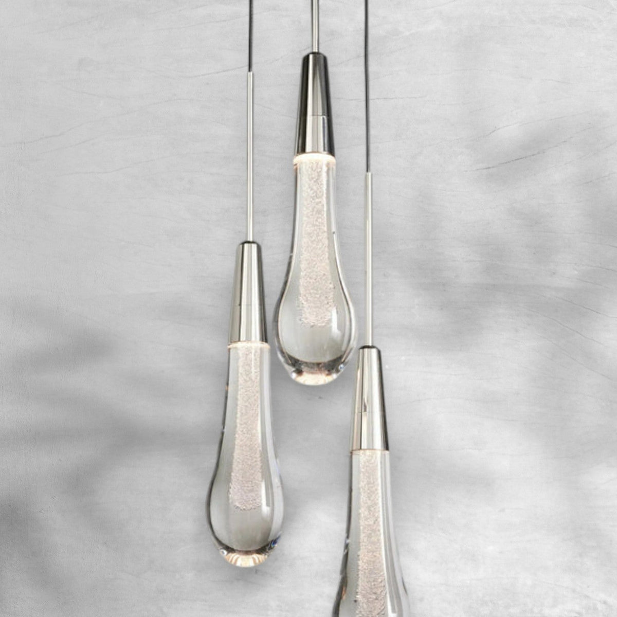 Soltaire Single Light / 3-light Pendant - Brig
