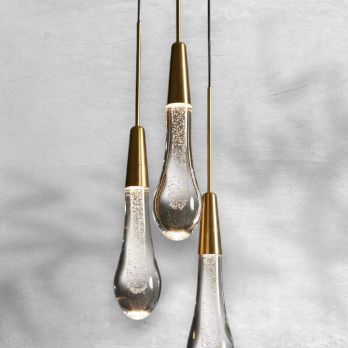 Soltaire Single Light / 3-light Pendant - Brig