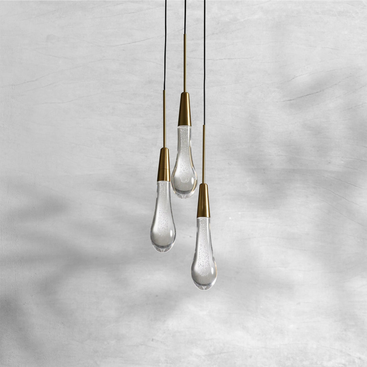 Soltaire Single Light / 3-light Pendant - Brig