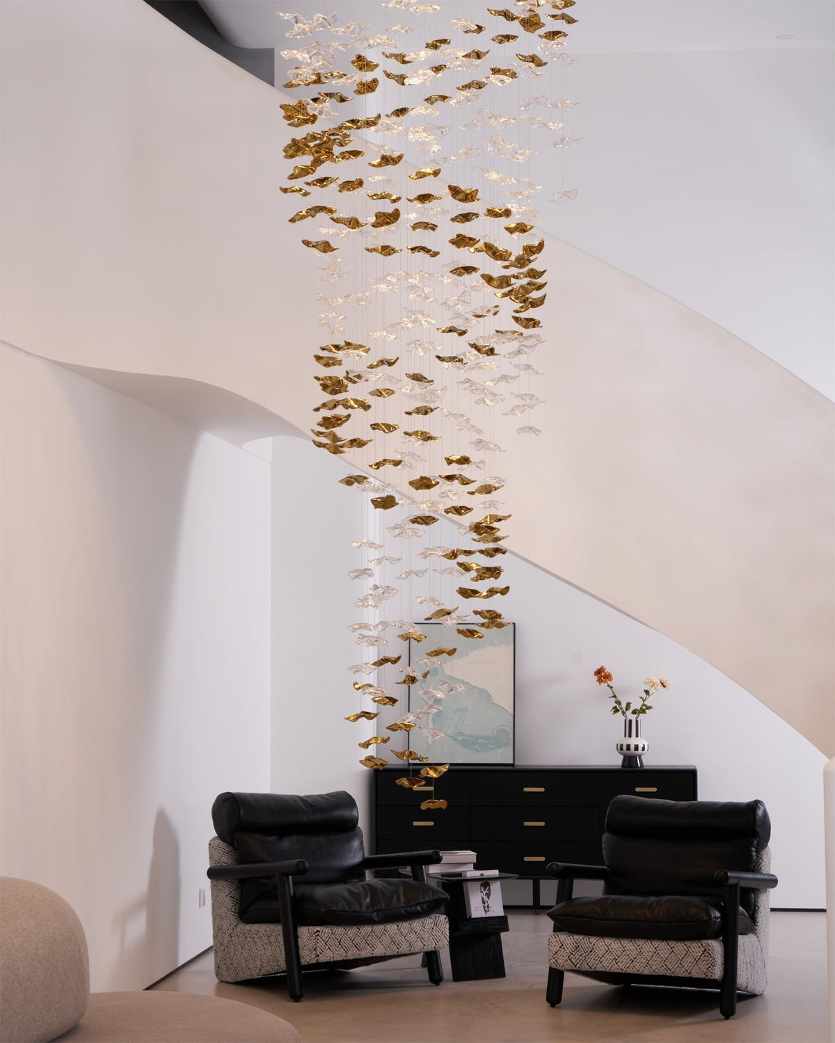 Veloria Fluid Chandelier - briglamps