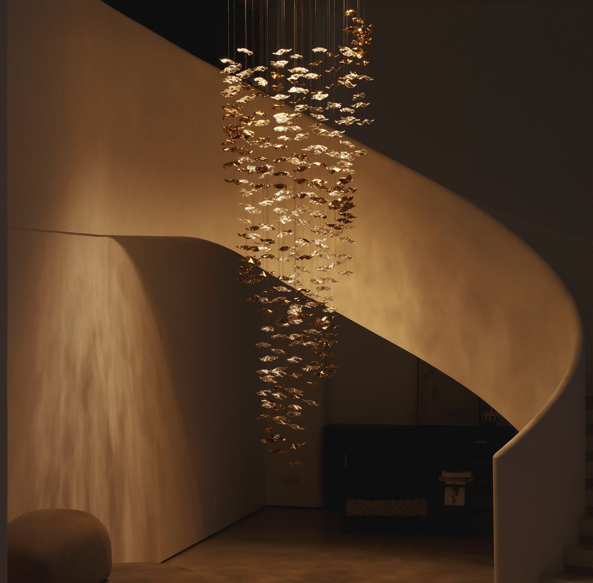 Veloria Fluid Chandelier - briglamps